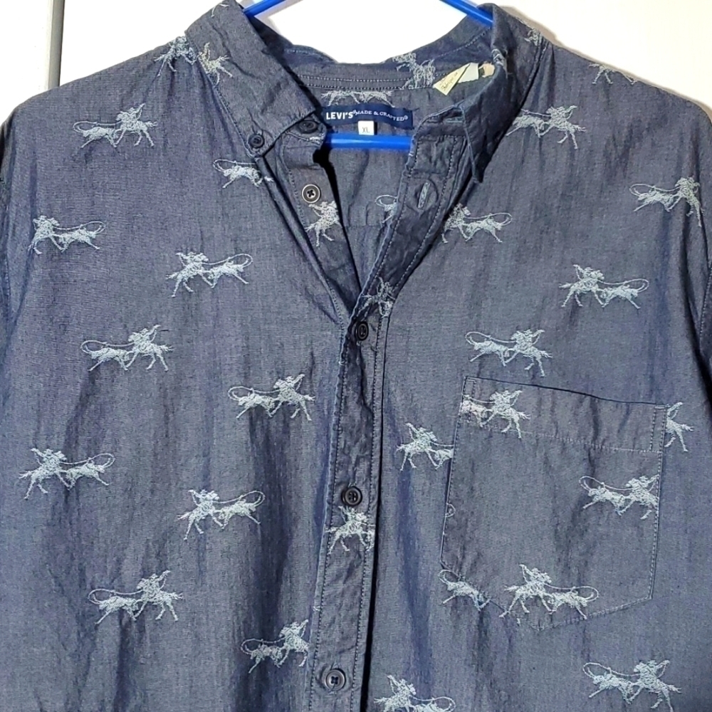 Levi's| Mens Western Novelty Horse Denim Blue  Button Down Pocket Shirt Sz.XL
